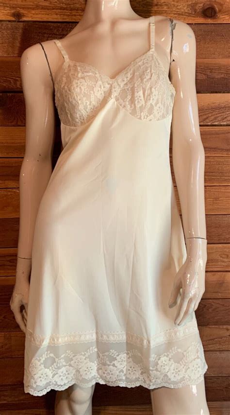 Vintage Lingerie S Lorraine Ivory Size Full Sl Gem