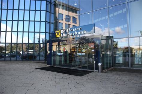 Raiffeisenlandesbank Bilanz „ein Spiegelbild Der Allgemeinen Entwicklung“ Oberösterreich