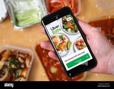 Uber Eats Food Delivery Hi Res Stock Photography And Images Alamy
