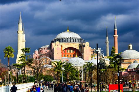 Turquia Basílica De Santa Sofia Volta A Ser Mesquita Pressmondo