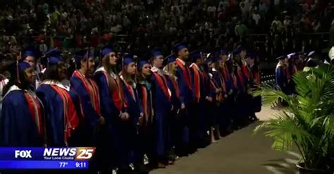 Gulfport High School Graduation - WXXV News 25