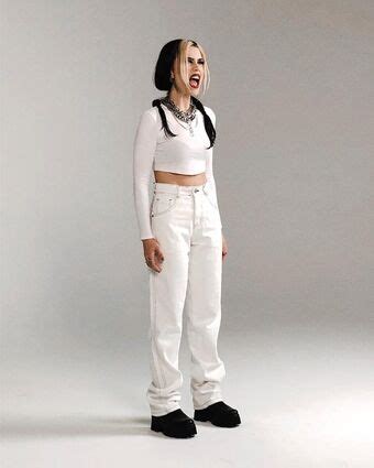 Violet Orlandi Https Tinyshysiren Violet Orlandi Nude Leaks OnlyFans Leaked Models