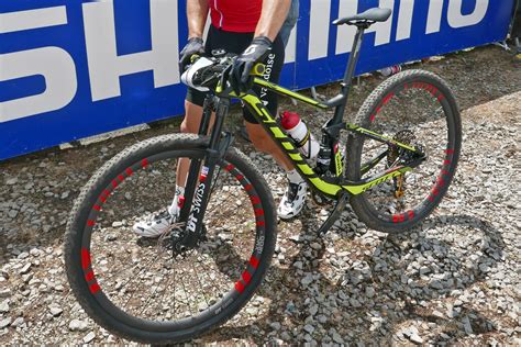 XC Pro Bike Check Repeat Elite Men S World Champion Nino Schurter On