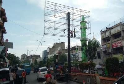 Tiang Reklame Ilegal Di Pekanbaru Bakal Ditertibkan Lancangkuning