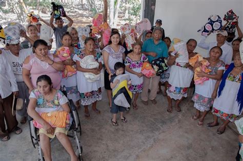 Protege Ileana Canul De Dzul Del Fr O A Abuelitos De Tulum Quadratin