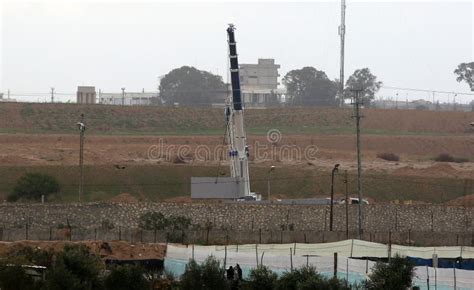 Egypt Has Begun Building a Concrete Wall Along Its Border with Gaza ...