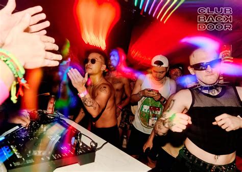 Best Gay Bars And Clubs In Bangkok Pulse Clinic Asia S