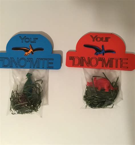 Dinosaur party favors | Dinosaur party favors, Dinosaur party ...