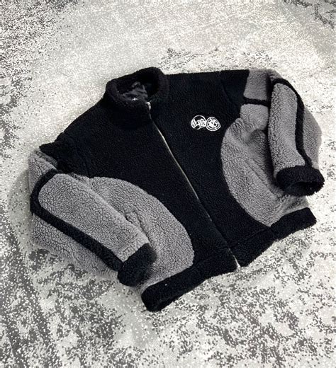 VICINITY www.vicinityclo.de The North Face, Ready To Wear, Worldwide ...