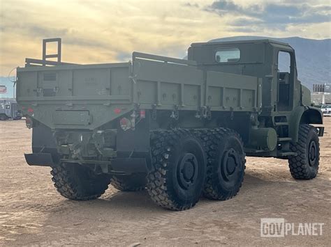 2001 Oshkosh AMK23 MTVR 7 Ton 6x6 Cargo Truck In Yermo California