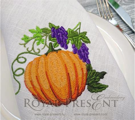 Free Machine Embroidery Design Autumn Pumpkin Royal Present Embroidery