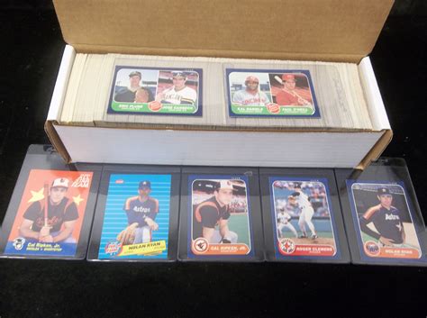 Lot Detail 1986 Fleer Baseball Complete Set Of 660 With 2 Diff