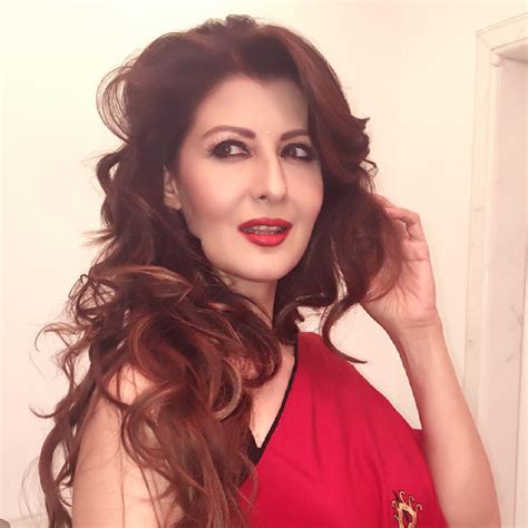 Sangeeta Bijlani Hd Picturesimagesphotos Actress World