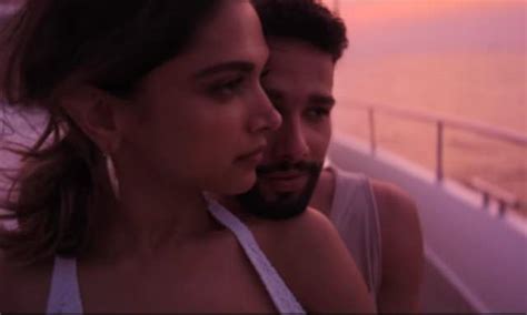 Gehraiyaan Song Doobey Ft Deepika Padukone And Siddhant Chaturvedi