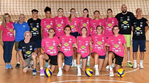 Pallavolo Ozzano Ora Si Fa Sul Serio Oggi E Sabato Due Amichevoli Di