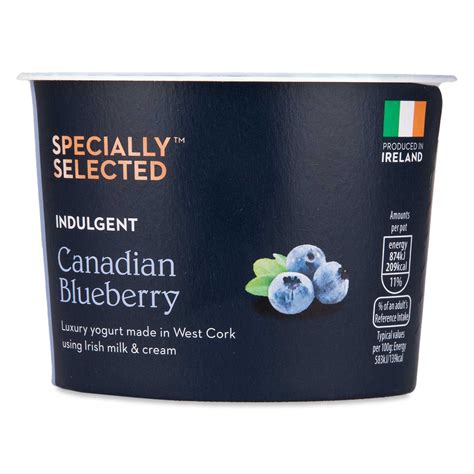 Indulgent Canadian Blueberry Yogurt 150g Specially Selected ALDI IE