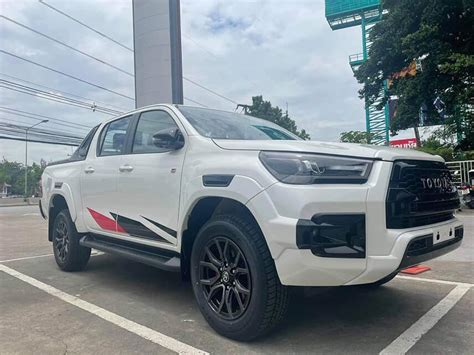 2022 RHD Toyota Hilux GR Sport Double Cab Pickup 2 8 Automatic 44