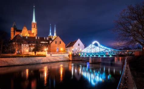 Cathedral Island: Capturing its Timeless Beauty in Wrocław, Poland