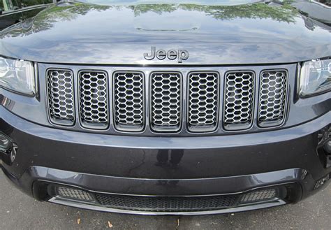 2018 Jeep Grand Cherokee Grill Inserts