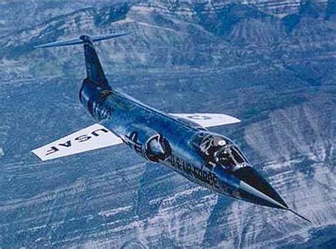 Warbird Alley: North American F-104 Starfighter