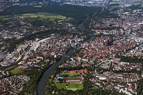 Luftbild Ulm Stadtansicht des Innenstadtbereiches mit Ulmer Münster