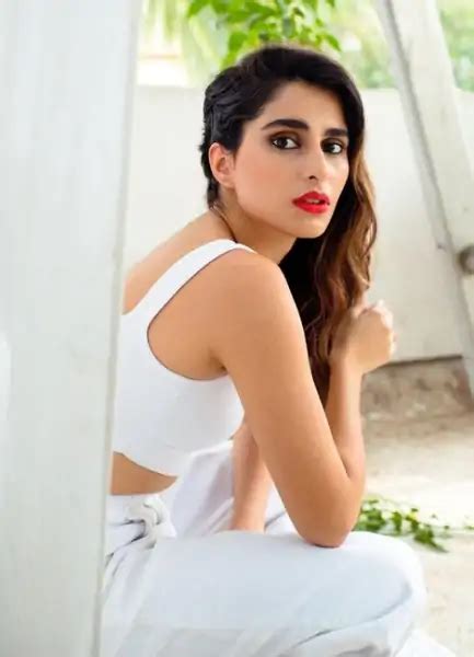 Aisha Ahmed Top Hot Pics And Photo