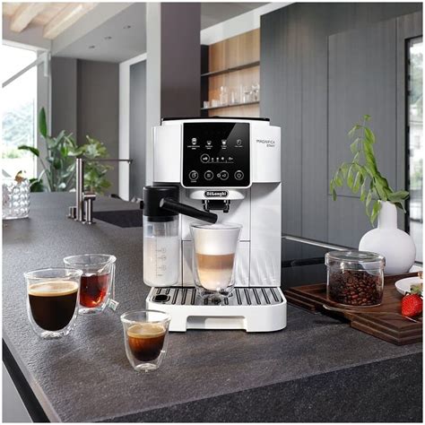Кофемашина DeLonghi Magnifica Start ECAM220.61.W белый купить в Москве ...