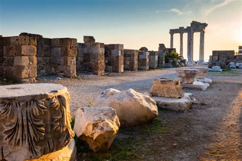 Apollotempel Antalya Fotos Bilder Und Stockfotos Istock