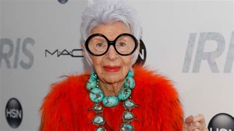 Iris Apfel Fashion Icon Known For Her Eye Catching Style Dies At 102