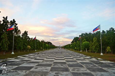 TARLAC | Capas National Shrine: A Monument to Commemorate 31,000 Heroes - RJdEXPLORER