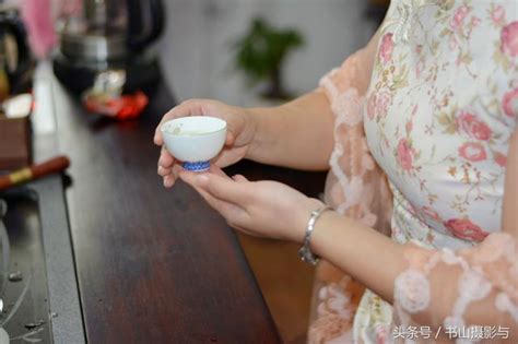 女人如花，如水，如詩，如酒，如茶 每日頭條