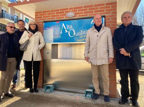 Livorno Inaugurata La Fontanella Dellacqua In Piazza Mazzini Il Tirreno