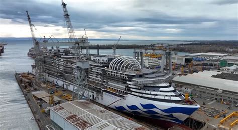 Fincantieri Floats Its First Lng And Largest Cruise Ship Sun Princess