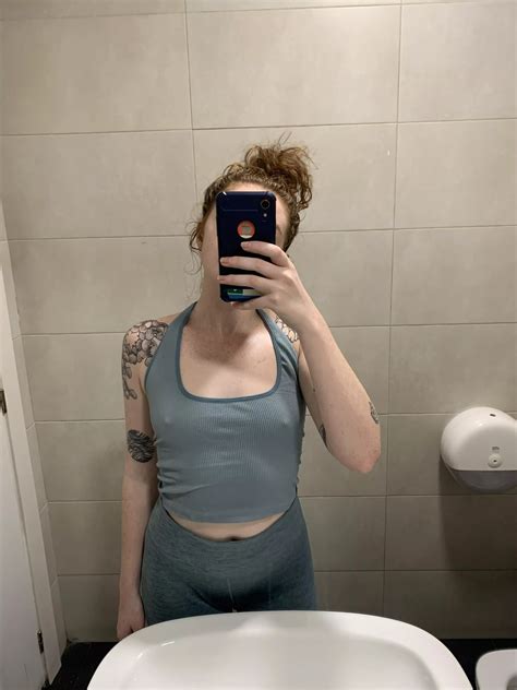 No Bra At The Gym Nudes Nobra NUDE PICS ORG