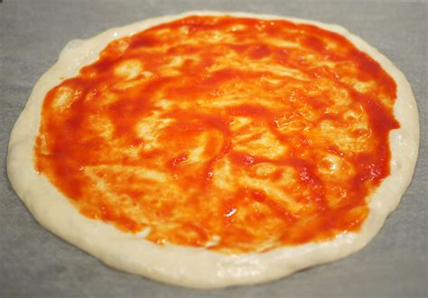 Pizza 3 Simple Tomato Sauce Easy And Quick Pizza And Pasta Sauce