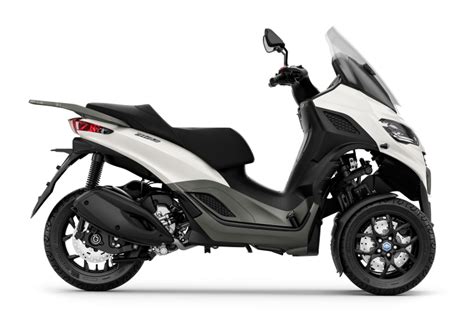 Piaggio Scooters And Mopeds: Urban Mobility | Piaggio EN