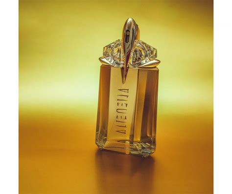 Alien Goddess Mugler Fragancia Una Nuevo Fragancia Para Mujeres 2021