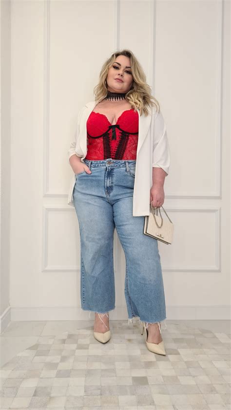 Aprenda já maneiras de inserir a lingerie no seu look do dia a dia