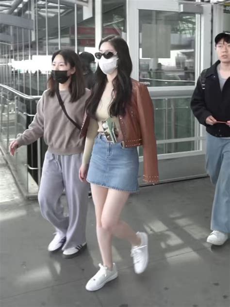 On Twitter Rt Twicethedubu This Airport Fit