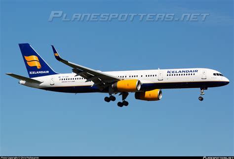 Tf Isr Icelandair Boeing Wl Photo By Chris Pitchacaren Id