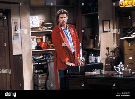 TED DANSON, CHEERS, 1982 Stock Photo - Alamy