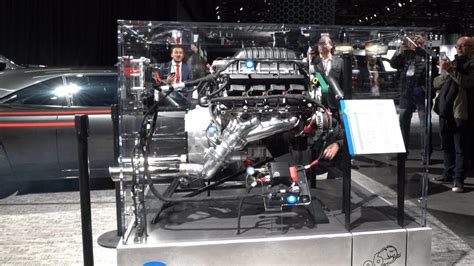 Listen to the 1,000-hp Dodge Hellephant crate engine start up - CNET