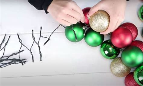 Ornament Garland DIY | Hometalk