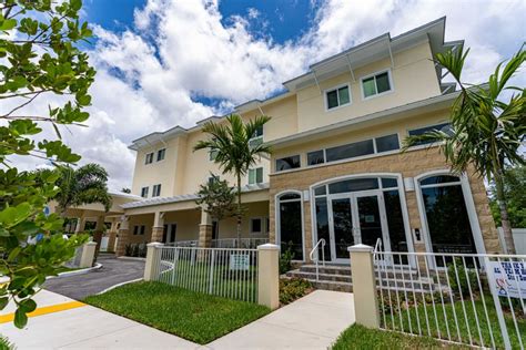 THE BEST 15 Assisted Living Facilities in Florida | Seniorly