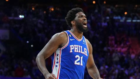 Nba Joel Embiid Signs 283 Million Philadelphia 76ers Extension In