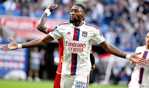 OL Karl Toko Ekambi Va Rejoindre LAbha FC