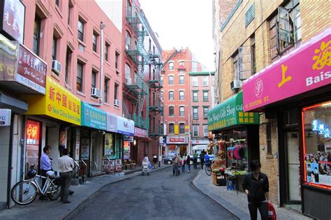 10 Most Popular Streets In New York Take A Walk Down New Yorks