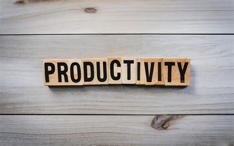 Premium Photo Minimalist Productivity Concept