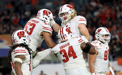 Wisconsin Football Four Badgers Selected In The 2019 Nfl Draft