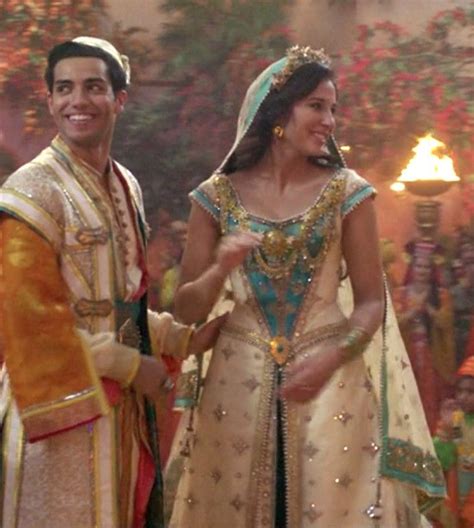 Pin By Tatiii On Aladdin 2019 Adaptation Movie Wedding Dresses